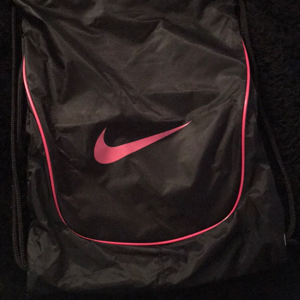 Nike drawstring bag